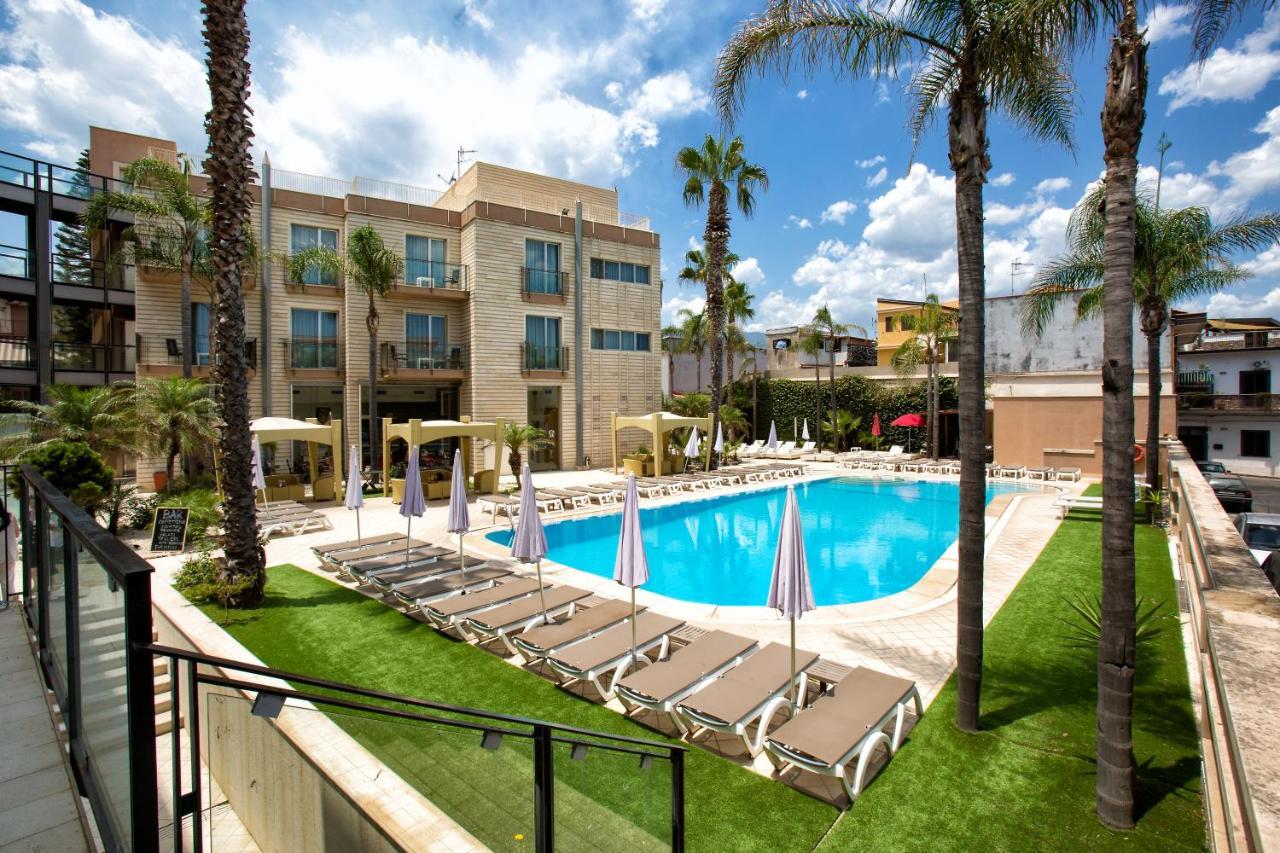 Grand Hotel Yachting Palace Riposto Extérieur photo